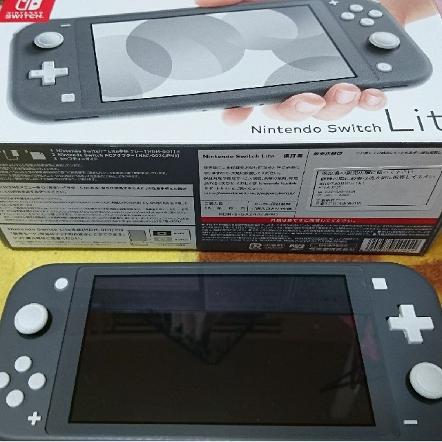 Nintendo Switch Liteグレー品 3