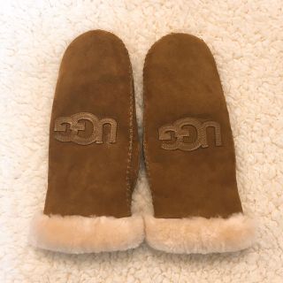 アグ(UGG)の【期間限定値下げ♡】UGG シープスキン　ロゴミトン♡(手袋)