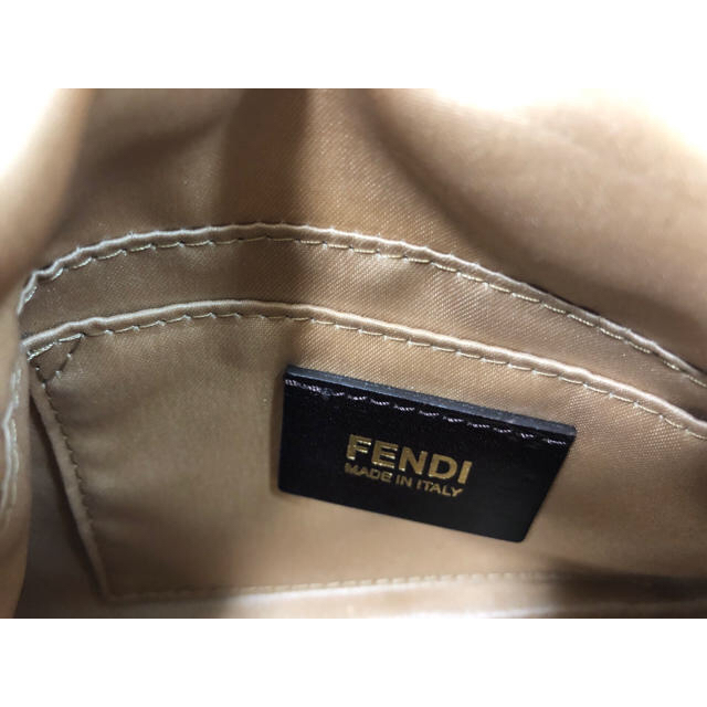 FENDI(フェンディ)の【値下げ】FENDI バッグ　レディース レディースのバッグ(ハンドバッグ)の商品写真