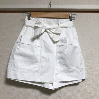 ザラ(ZARA)のZARA キュロット 白　※処分前最終値引き※(キュロット)