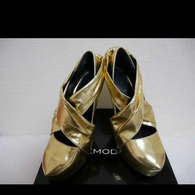 EMODA(エモダ)のパンプス レディースの靴/シューズ(ハイヒール/パンプス)の商品写真