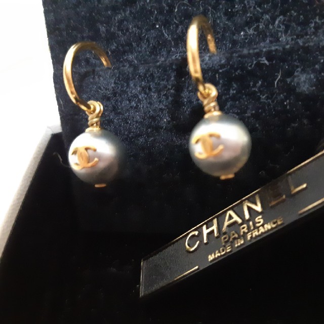 CHANEL/パールぶら下がりピアス CHANEL/パールぶら下がりピアス