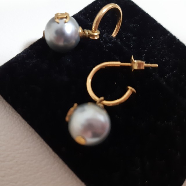 CHANEL/パールぶら下がりピアス CHANEL/パールぶら下がりピアス