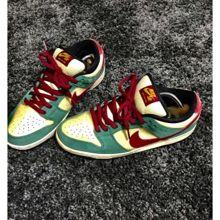 ナイキ(NIKE)のNIKE SB  dunk low pro sb Vegas gold (スニーカー)