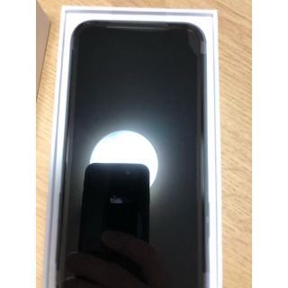 アイフォーン(iPhone)のSIMフリー新品未使用iPhone11 ブラック64GB (スマートフォン本体)