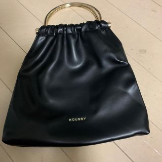 マウジー(moussy)のmoussy ゴールド　バッグ(ハンドバッグ)