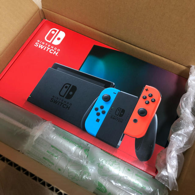 Nintendo Switch 新型　新モデル　新品　未開封　スイッチ
