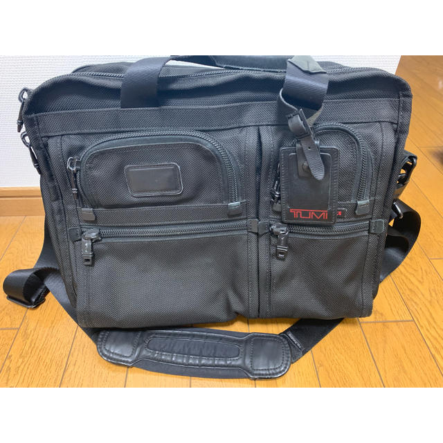 TUMI(トゥミ)のTUMI エクスパンダブル メンズのバッグ(ビジネスバッグ)の商品写真