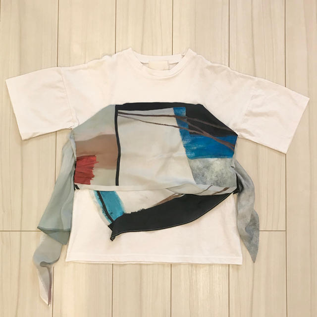 Ameri VINTAGE(アメリヴィンテージ)のAmeri VINTAGE MEDI DRAWING UNEVEN TEE レディースのトップス(Tシャツ(半袖/袖なし))の商品写真