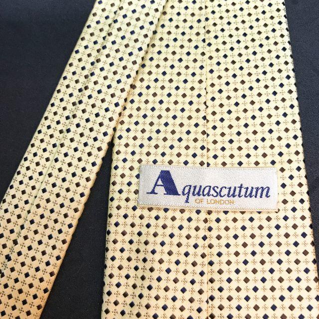 AQUA SCUTUM(アクアスキュータム)のアクアスキュータム ネクタイ 高級シルク 日本製 ドット 黄色 メンズのファッション小物(ネクタイ)の商品写真