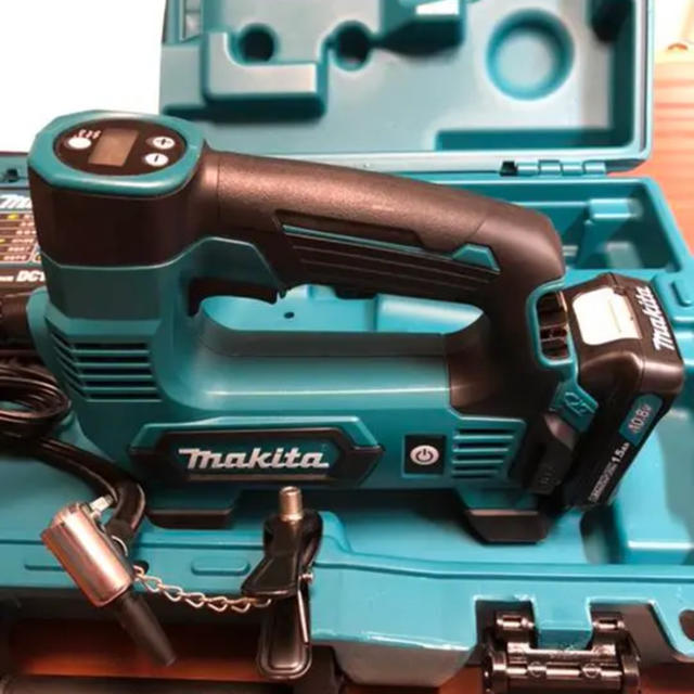 マキタ(Makita) 充電式空気入れ(バッテリ 充電器 ケース) MP100D