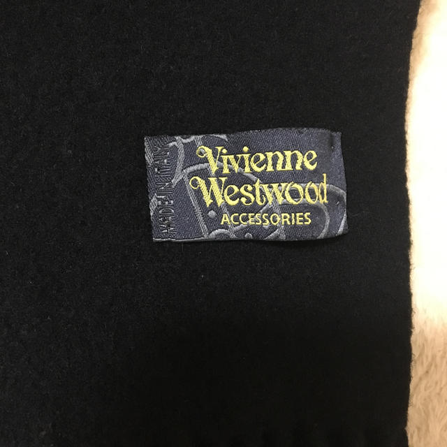 Vivienne Westwood(ヴィヴィアンウエストウッド)の黒マフラー レディースのファッション小物(マフラー/ショール)の商品写真