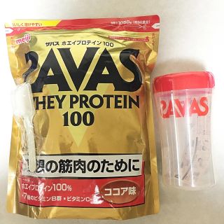 ザバス(SAVAS)のザバスセット｜ホエイプロテイン100 ココア味＋シェイカー 赤色(トレーニング用品)