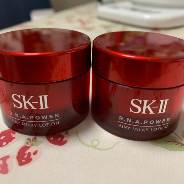 SK-II(エスケーツー)のSK-II R.N.A. POWER エアリーミルキーローション×2 コスメ/美容のスキンケア/基礎化粧品(乳液/ミルク)の商品写真