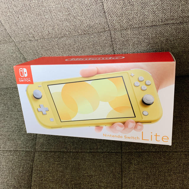 新品未使用 任天堂スイッチライト　印なし