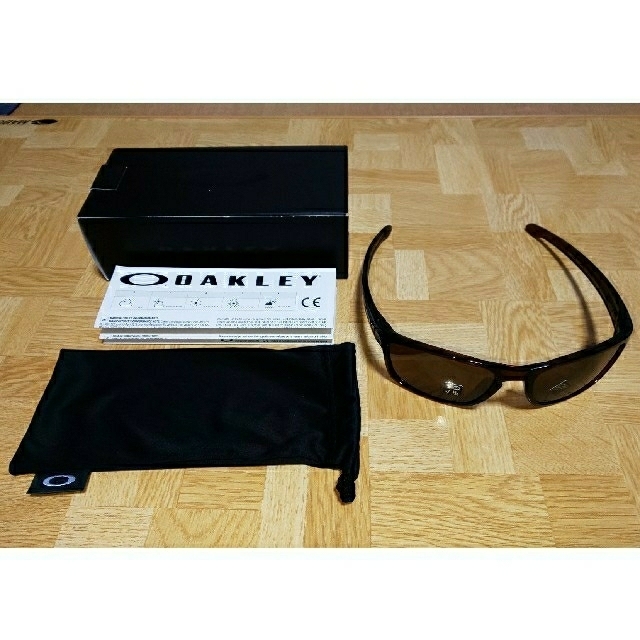 oakley オークリー sliver stealth ブラウン