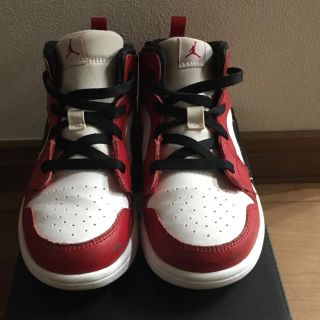 ナイキ(NIKE)のAIR JORDAN 1 MID TD ブルズカラー　16cm(スニーカー)