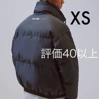 フィアオブゴッド(FEAR OF GOD)の即納 XSサイズ FOG  Essentials Puffer Jacket 黒(ダウンジャケット)