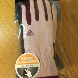 アディダス(adidas)のadidas スマホ対応手袋 新品タグ付(手袋)