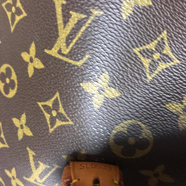 LOUIS VUITTON(ルイヴィトン)のルイヴィトン ジベシエール レディースのバッグ(ショルダーバッグ)の商品写真