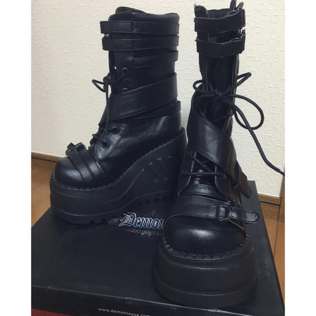 YOSUKE(ヨースケ)のDEMONIA  厚底ブーツ レディースの靴/シューズ(ブーツ)の商品写真