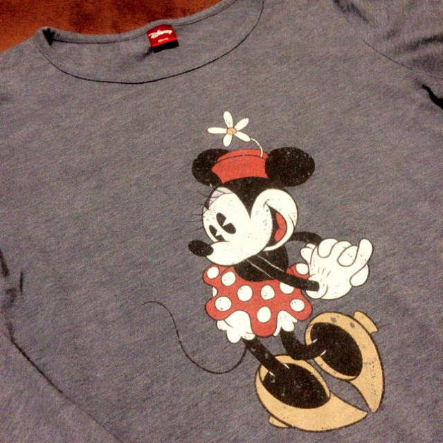 Disney(ディズニー)のミニーちゃん ロンT レディースのトップス(Tシャツ(長袖/七分))の商品写真