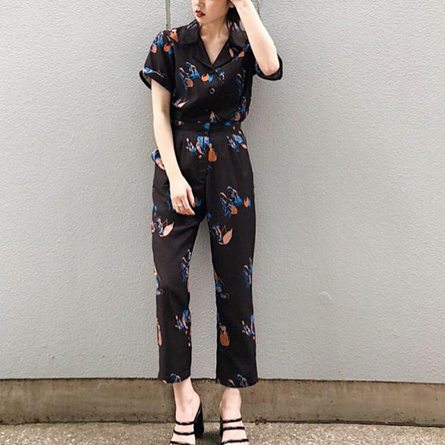 SLY(スライ)のVACATION GIRL JUMP SUITS【人気商品】【送料込み】専用 レディースのパンツ(オールインワン)の商品写真