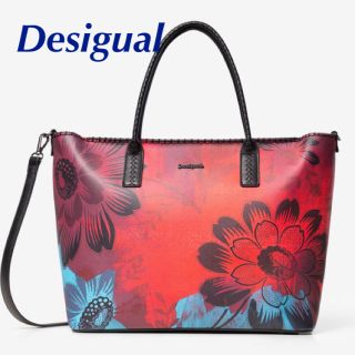 デシグアル(DESIGUAL)の新品　定価14900円　今季　デシグアル　赤青が新鮮♡トートバッグ　大人気❣️(トートバッグ)