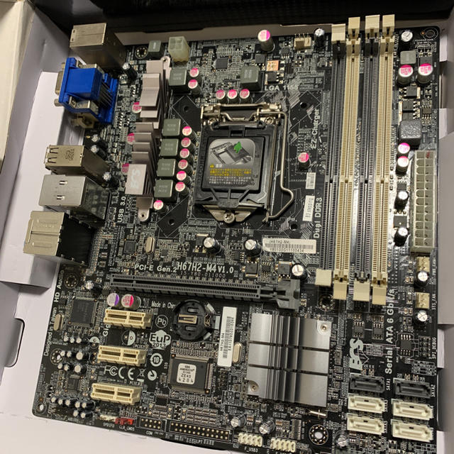 ECS マザーボード H67H2-M4 LGA1155