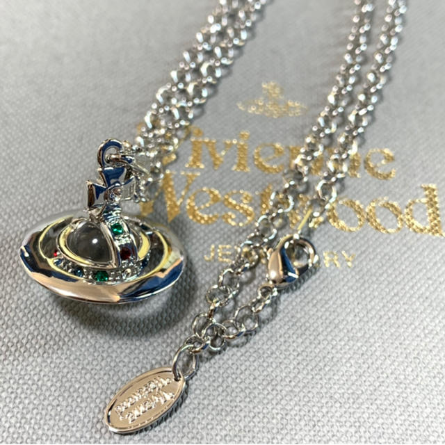 Vivienne Westwood(ヴィヴィアンウエストウッド)の即購入OK シルバーオーブネックレス レディースのアクセサリー(ネックレス)の商品写真