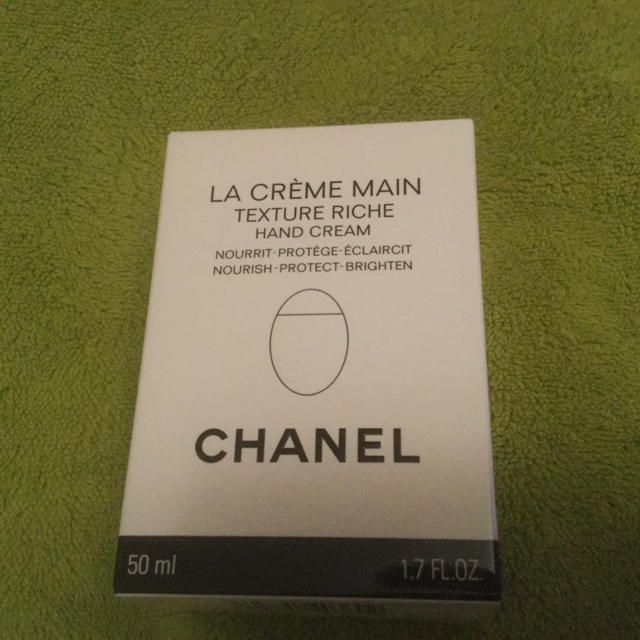 しゃけごはん様 専用★CHANEL / ラ クレーム マン リッシュ コスメ/美容のボディケア(ハンドクリーム)の商品写真