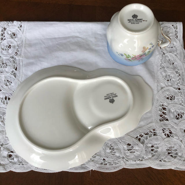 ROYAL ALBERT(ロイヤルアルバート)の【Sora様専用】ビンテージ★ロイヤルアルバート★テニスセット インテリア/住まい/日用品のキッチン/食器(食器)の商品写真