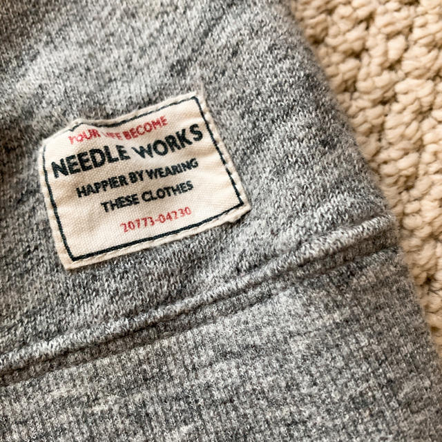 NEEDLE WORK SOON(ニードルワークスーン)のNEEDLE WORKS トレーナー　size130 キッズ/ベビー/マタニティのキッズ服女の子用(90cm~)(Tシャツ/カットソー)の商品写真