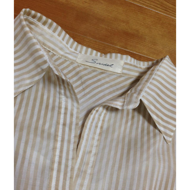 SNIDEL(スナイデル)のsnidelストライプシャツ レディースのトップス(シャツ/ブラウス(長袖/七分))の商品写真