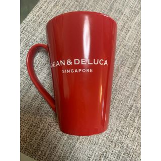 ディーンアンドデルーカ(DEAN & DELUCA)のディーンアンドデルーカ　dean&deluca マグカップ　赤　シンガポール限定(グラス/カップ)