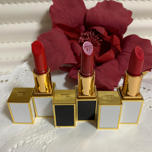 TOM FORD(トムフォード)の今年購入　新品　トムフォード　リップカラー　3本セット　赤系 コスメ/美容のベースメイク/化粧品(口紅)の商品写真