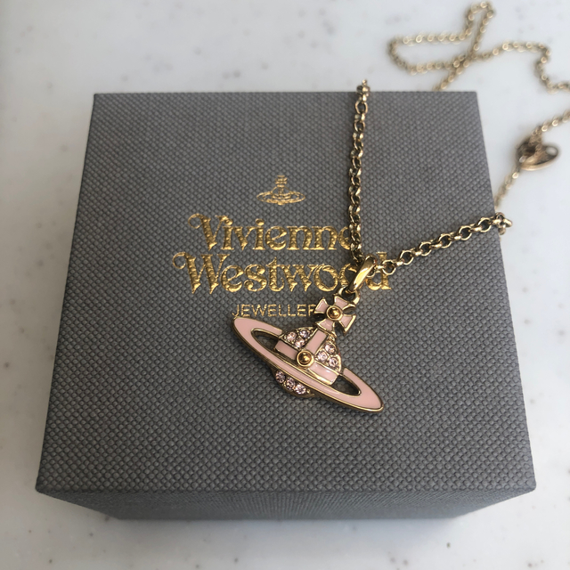 取置き中　VivienneWestwood ネックレス