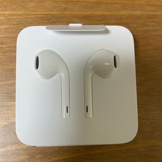 アップル(Apple)のApple 純正品　イヤホン(ヘッドフォン/イヤフォン)