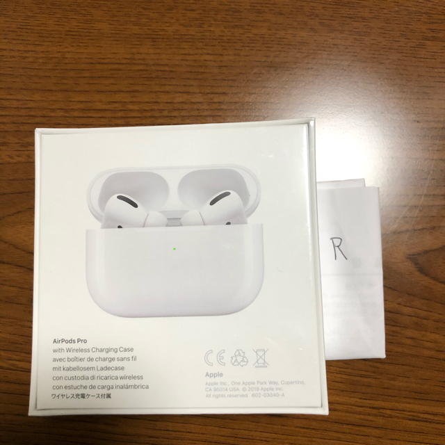 Apple AirPods Pro air pods pro 新品未開封 - ヘッドフォン/イヤフォン