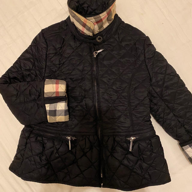 BURBERRY(バーバリー)のバーバリー　6y キルティングコート  キッズ/ベビー/マタニティのキッズ服女の子用(90cm~)(コート)の商品写真