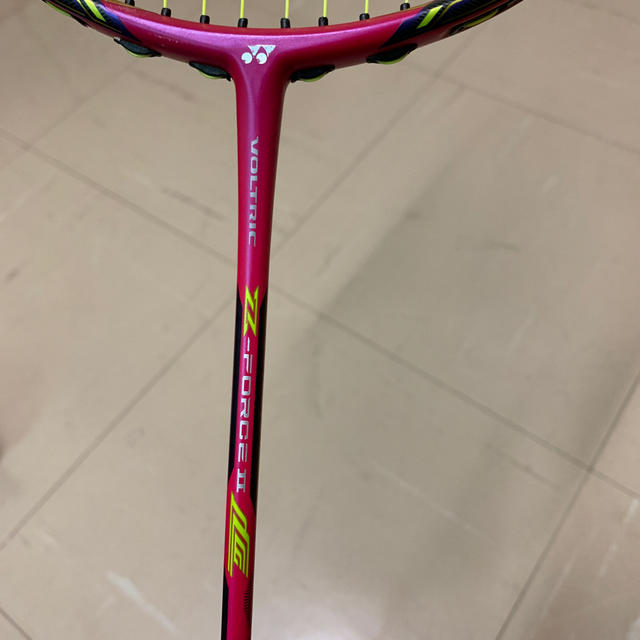 YONEX(ヨネックス)の限定カラー バドミントンラケット スポーツ/アウトドアのスポーツ/アウトドア その他(バドミントン)の商品写真