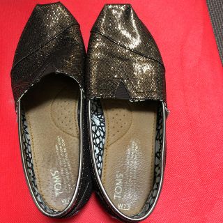 トムズ(TOMS)のTOMS グリッター 7.5(スリッポン/モカシン)