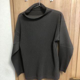 けます ISSEY タートルネックの通販 by 腹の上のポニョ's shop