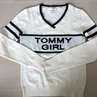 トミーガール(tommy girl)のtommy girl ニット　白　xs(ニット/セーター)