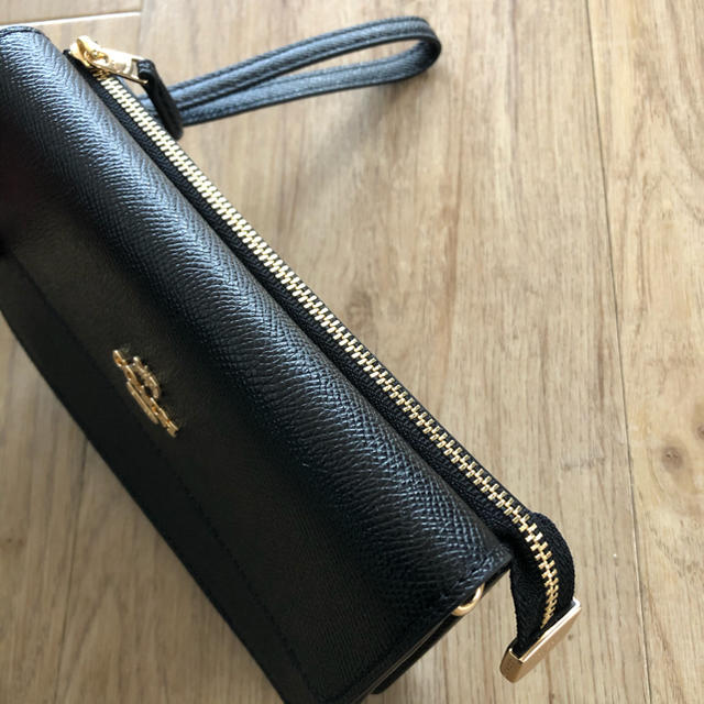 COACH(コーチ)の【coach★新品】黒　クラッチバッグ レディースのバッグ(クラッチバッグ)の商品写真