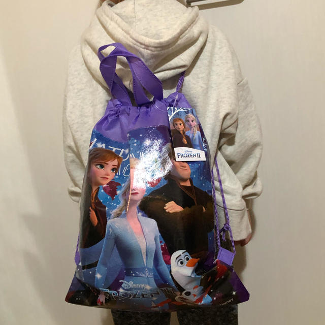 アナと雪の女王(アナトユキノジョオウ)のアナと雪の女王2  2wayバッグ エンタメ/ホビーのおもちゃ/ぬいぐるみ(キャラクターグッズ)の商品写真