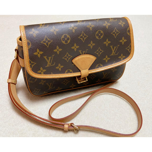 ルイヴィトン LOUIS VUITTON ソローニュ