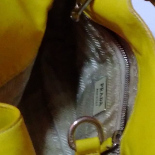 PRADA(プラダ)のプラダミニハンドバッグ レディースのバッグ(ハンドバッグ)の商品写真