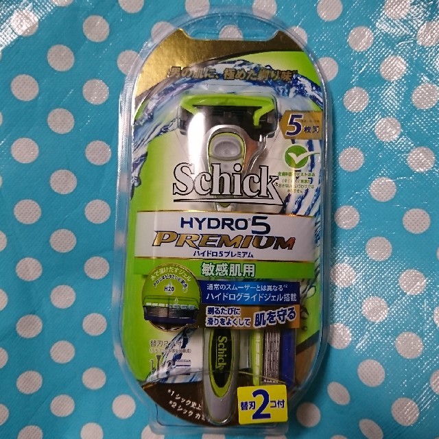 Schick HYDRO5 PREMIUM 敏感肌用 替刃2個付 コスメ/美容のシェービング(カミソリ)の商品写真