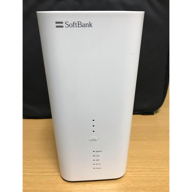 Softbank(ソフトバンク)のSoftbank Air Wifiルーター スマホ/家電/カメラのPC/タブレット(PC周辺機器)の商品写真